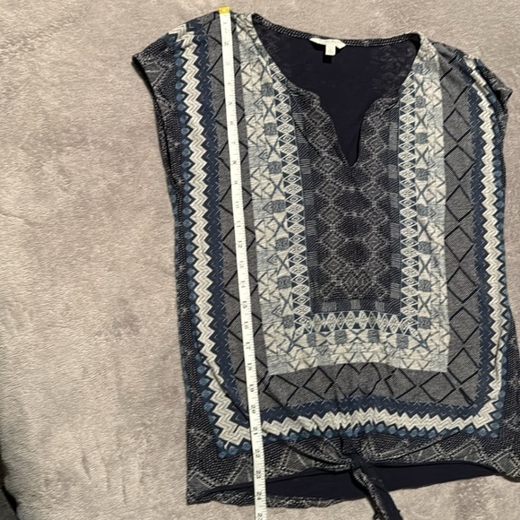 Lucky Brand Blue Boho Tie Front Blouse - Size Medium- Excellent Condition - Picture 4 of 5